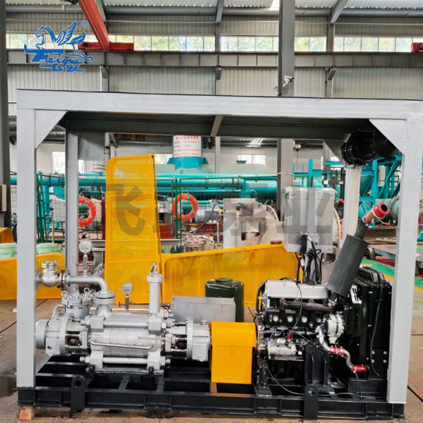 Diesel engine multi-stage pump pry for gathering and transmission station